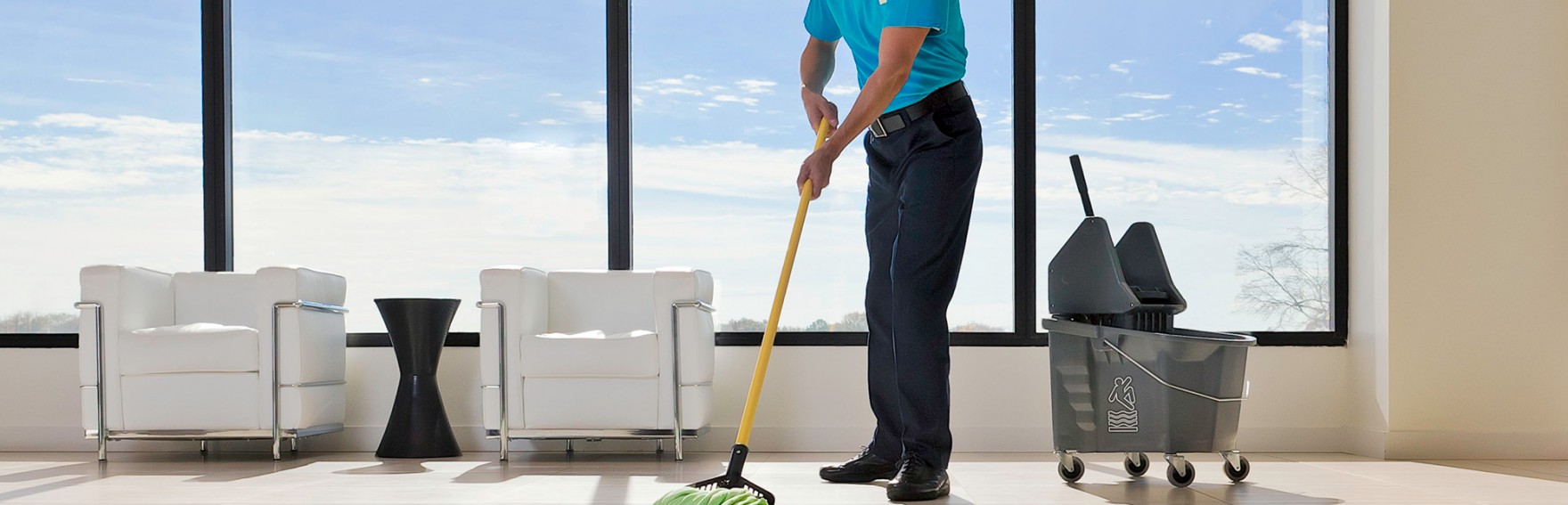 Основно или частично почистване след строителство и ремонт